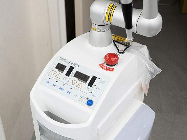 レーザー治療器